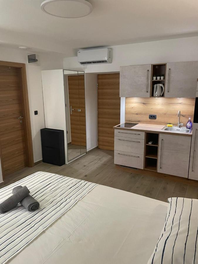 Apartments Anka Pula Zewnętrze zdjęcie