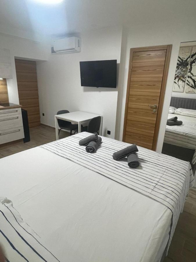 Apartments Anka Pula Zewnętrze zdjęcie