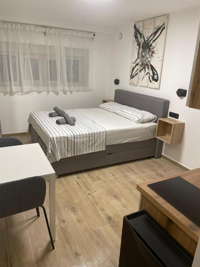 Apartments Anka Pula Zewnętrze zdjęcie