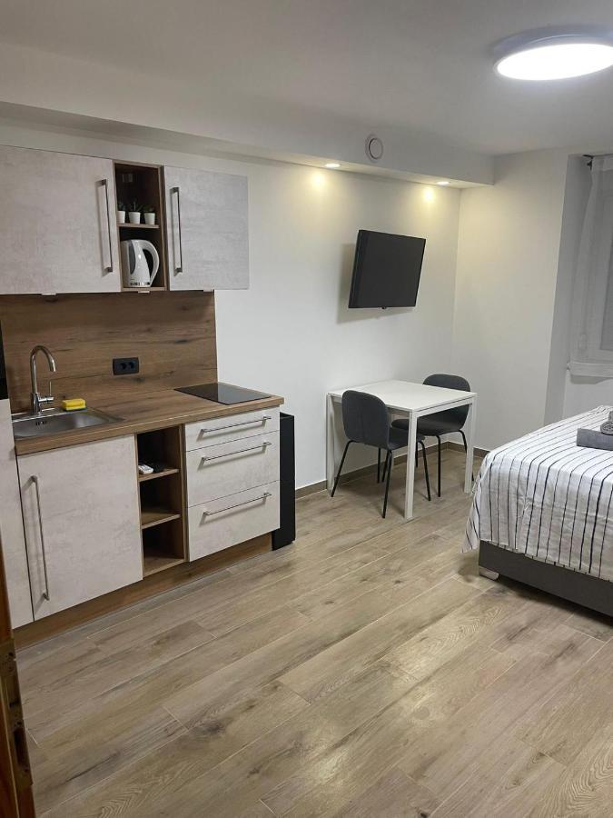 Apartments Anka Pula Zewnętrze zdjęcie